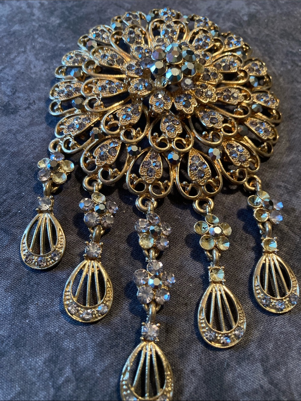 Vintage-Inspired Gold-tone Crystal Floral Statement Brooch